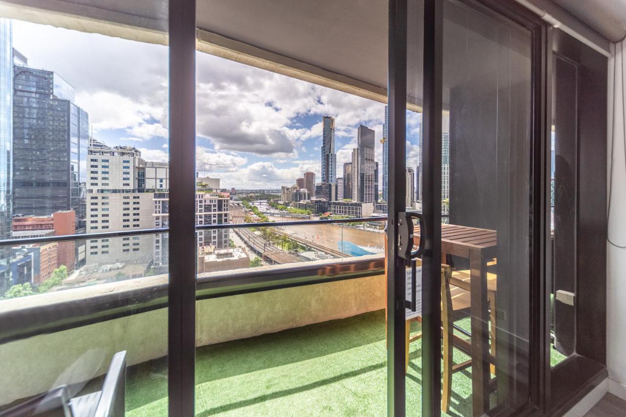 Aura2107, 2 Bedroom Apartment With Balcony, Stunning Yarra River And City Views 墨尔本 外观 照片